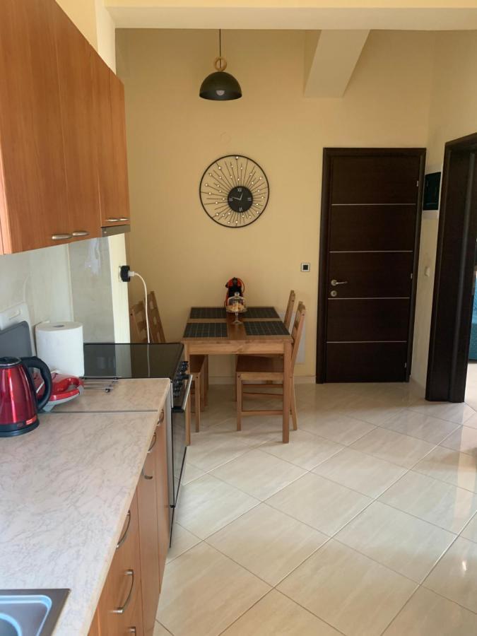 Elani Apartments 시비리 외부 사진